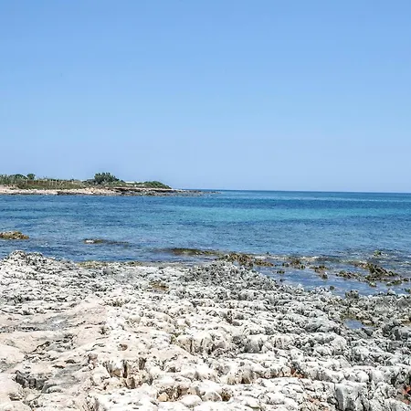 2 Bedroom Cozy In Holiday home Ispica